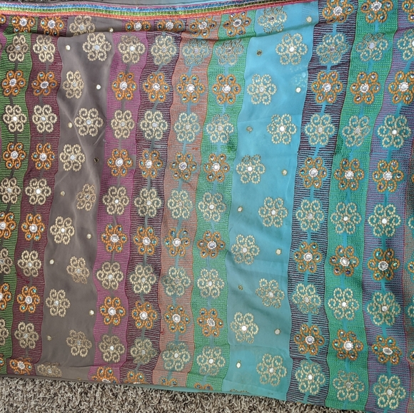 Saree - Picture 4 of 6